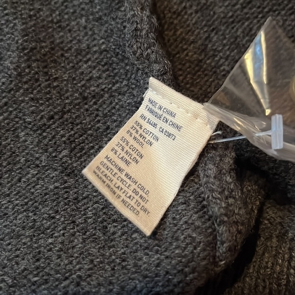 AMERICAN Eagle Outfitters Gray Cardigan - Picture 10 of 10